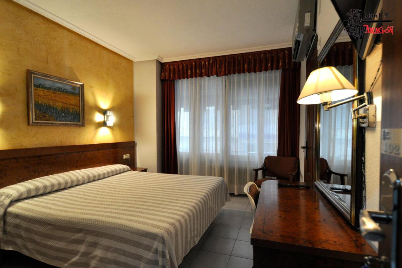 Hotel Aragon ซาลามังกา ภายนอก รูปภาพ