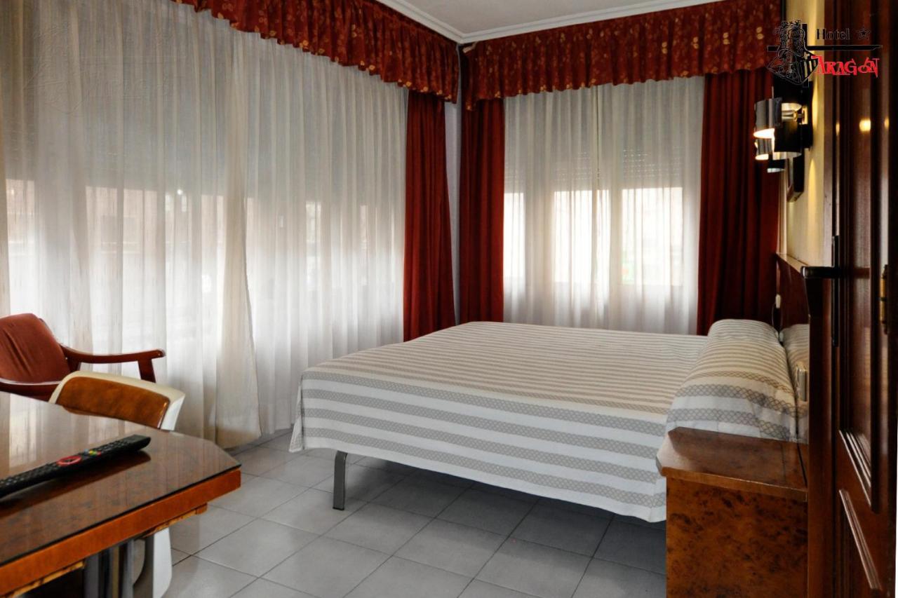 Hotel Aragon ซาลามังกา ภายนอก รูปภาพ