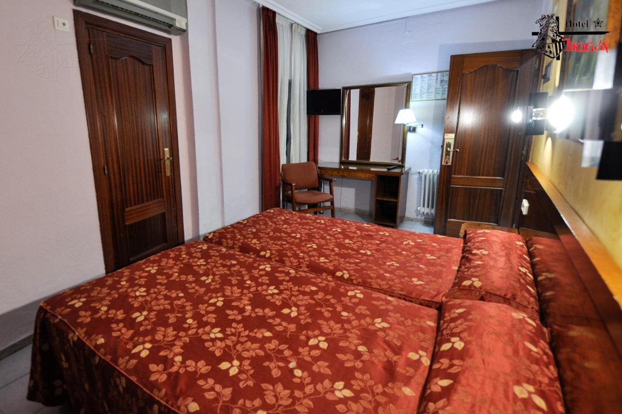 Hotel Aragon ซาลามังกา ภายนอก รูปภาพ
