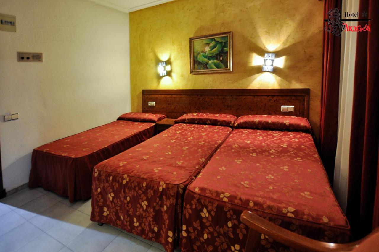 Hotel Aragon ซาลามังกา ภายนอก รูปภาพ