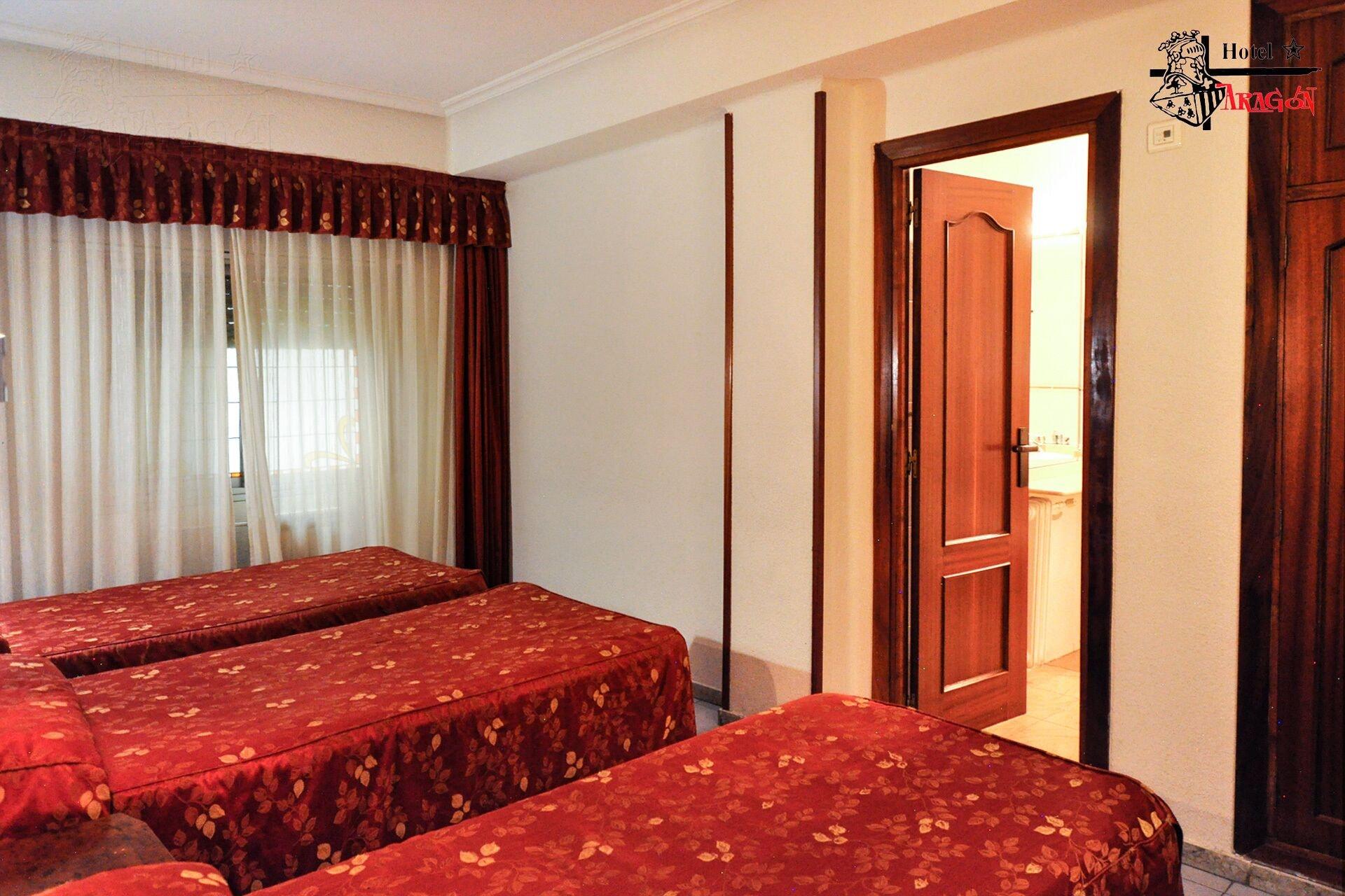 Hotel Aragon ซาลามังกา ภายนอก รูปภาพ