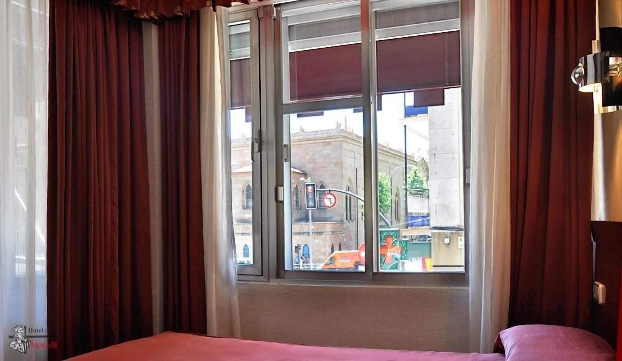 Hotel Aragon ซาลามังกา ภายนอก รูปภาพ