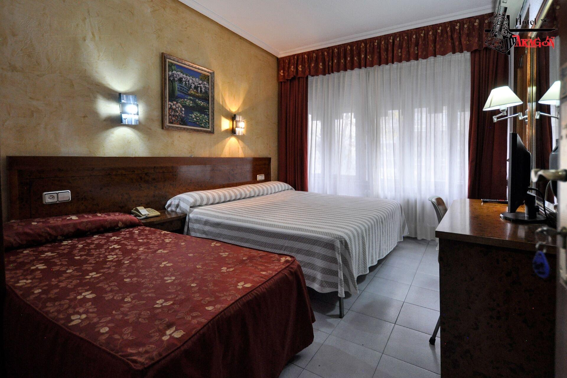 Hotel Aragon ซาลามังกา ภายนอก รูปภาพ